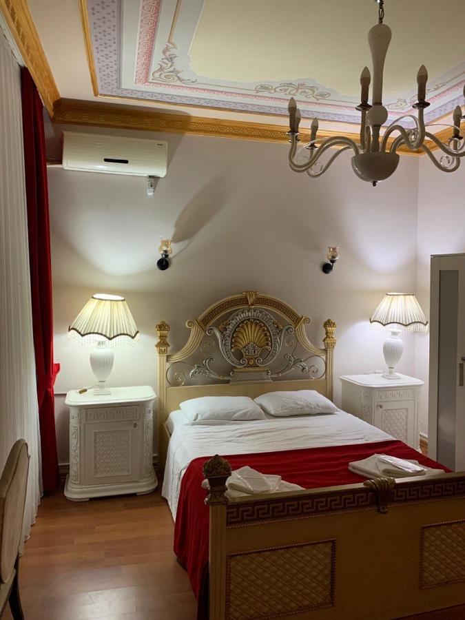 Балат Гостевой Дом Bed & Breakfast อิสตันบูล ภายนอก รูปภาพ