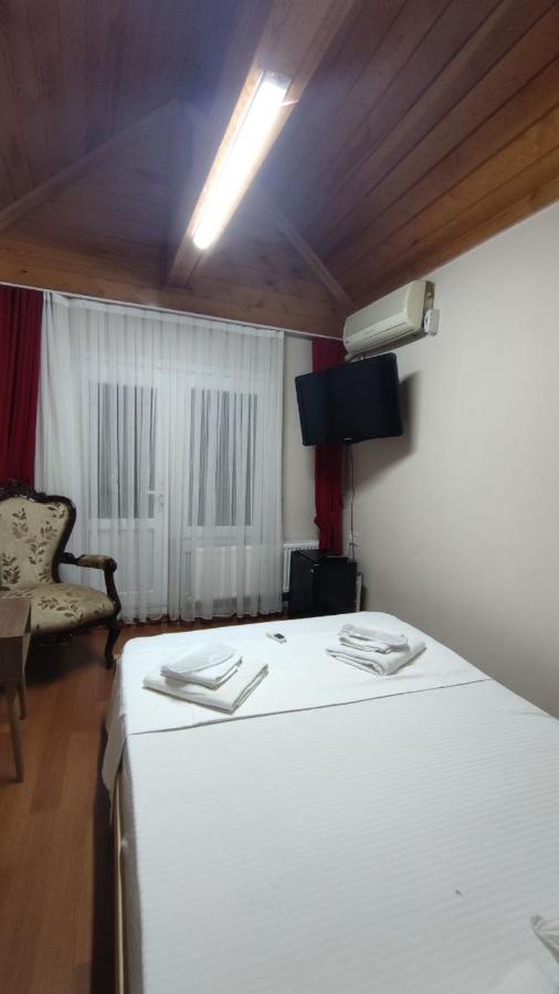 Балат Гостевой Дом Bed & Breakfast อิสตันบูล ภายนอก รูปภาพ